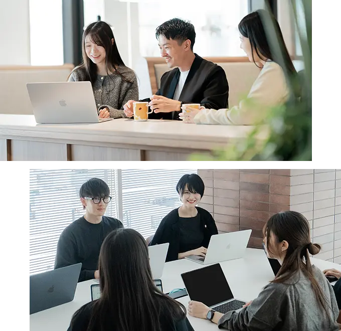 カウンター席でノートパソコンを囲み、笑顔で会話をしながら打ち合わせをするマナリンクの社員３人 会議室でノートパソコンを使用し、複数人でミーティングを行うマナリンクの社員